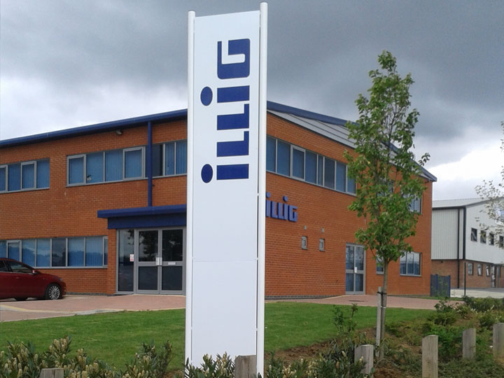 Aluminium totem sign