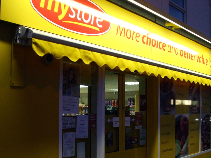 Illuminated store fascia sign
