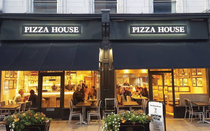 Pizza House Signage