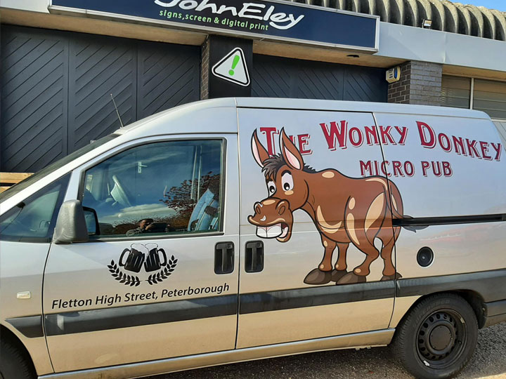 Vehicle graphics