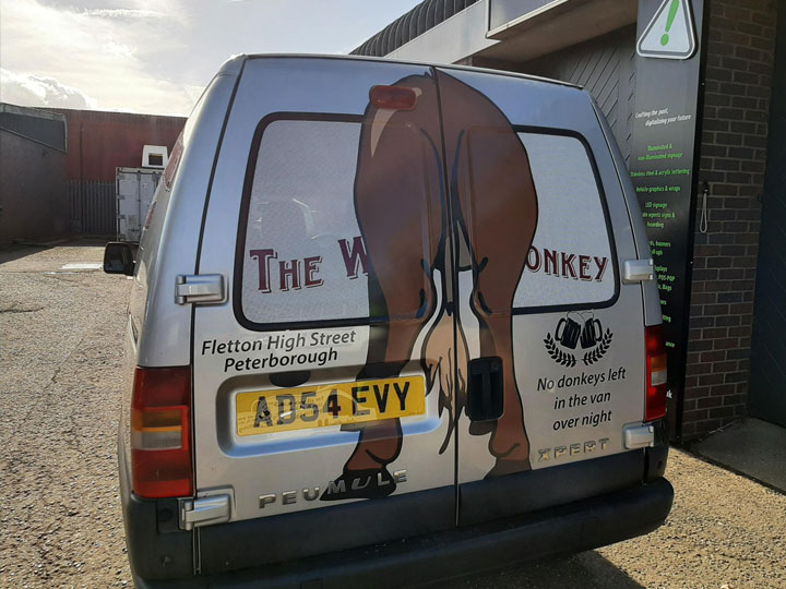 Vehicle graphics